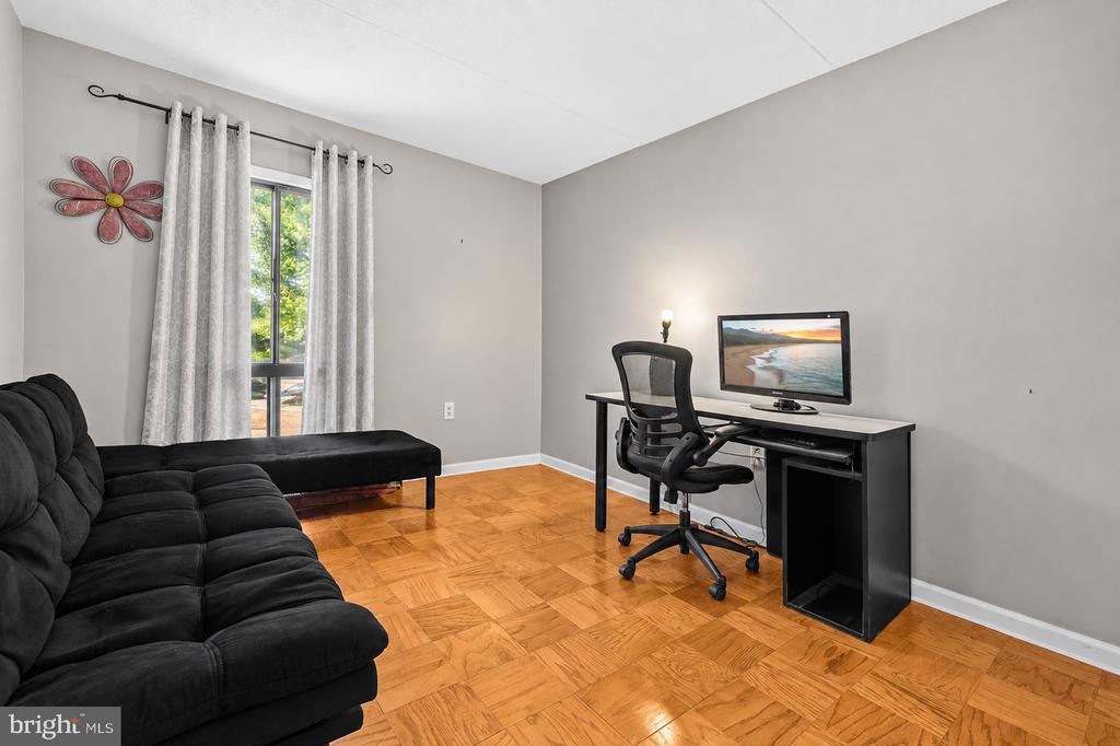 5237 W RUNNING BROOK ROAD Unit: 202