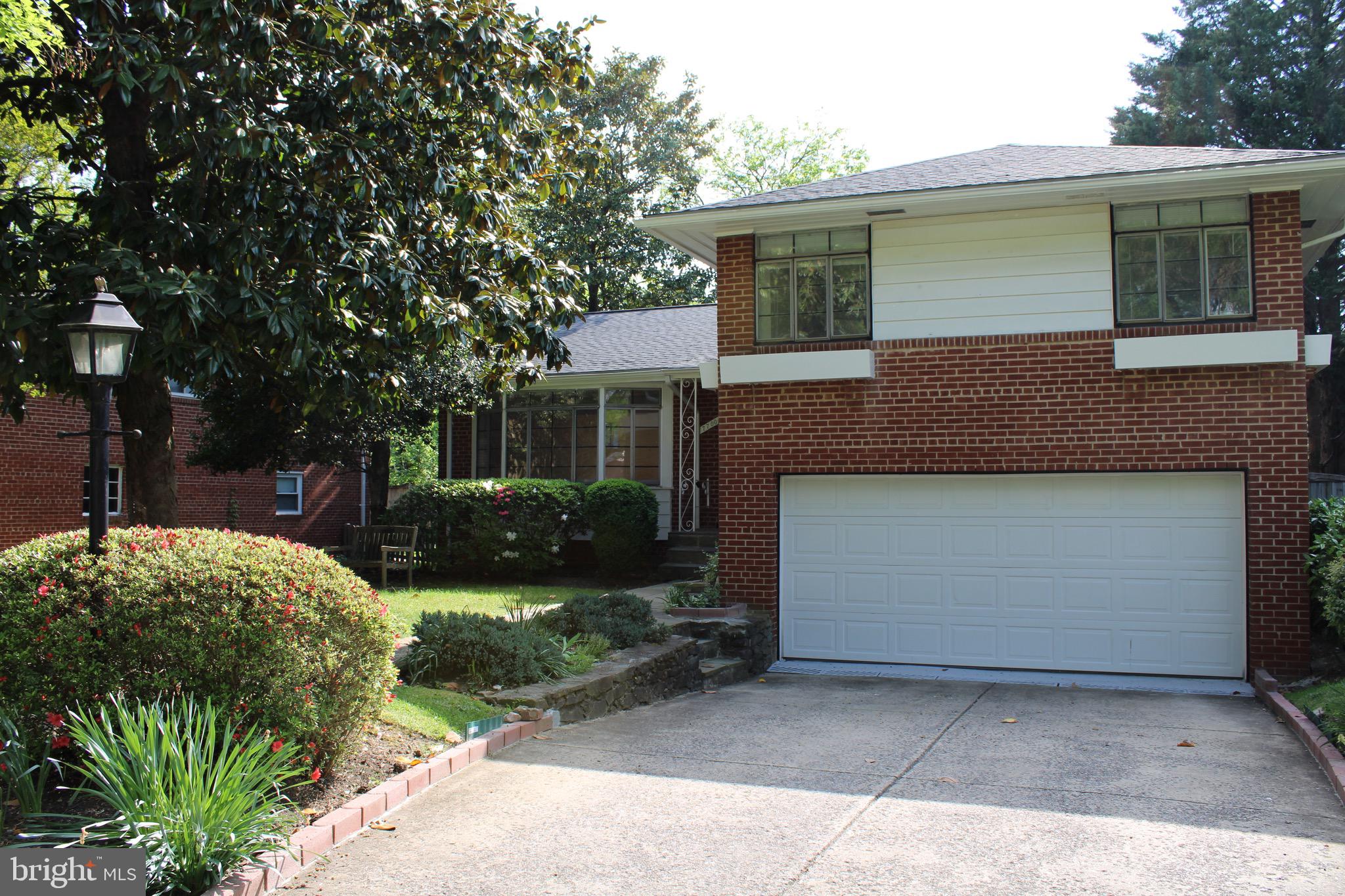 7700 NEWMARKET DR