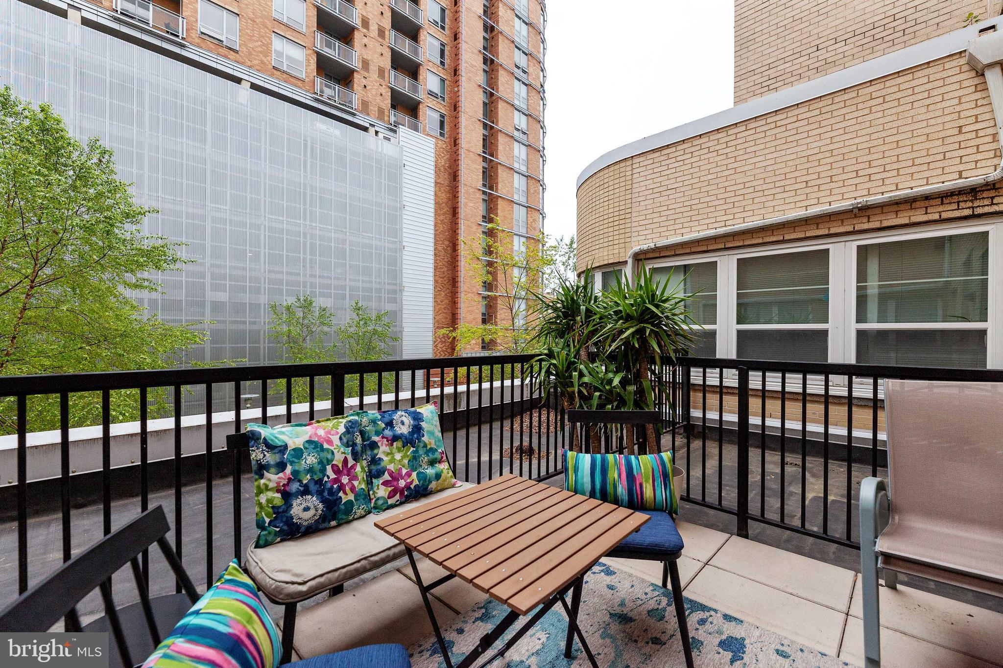 1201 E WEST HIGHWAY 244