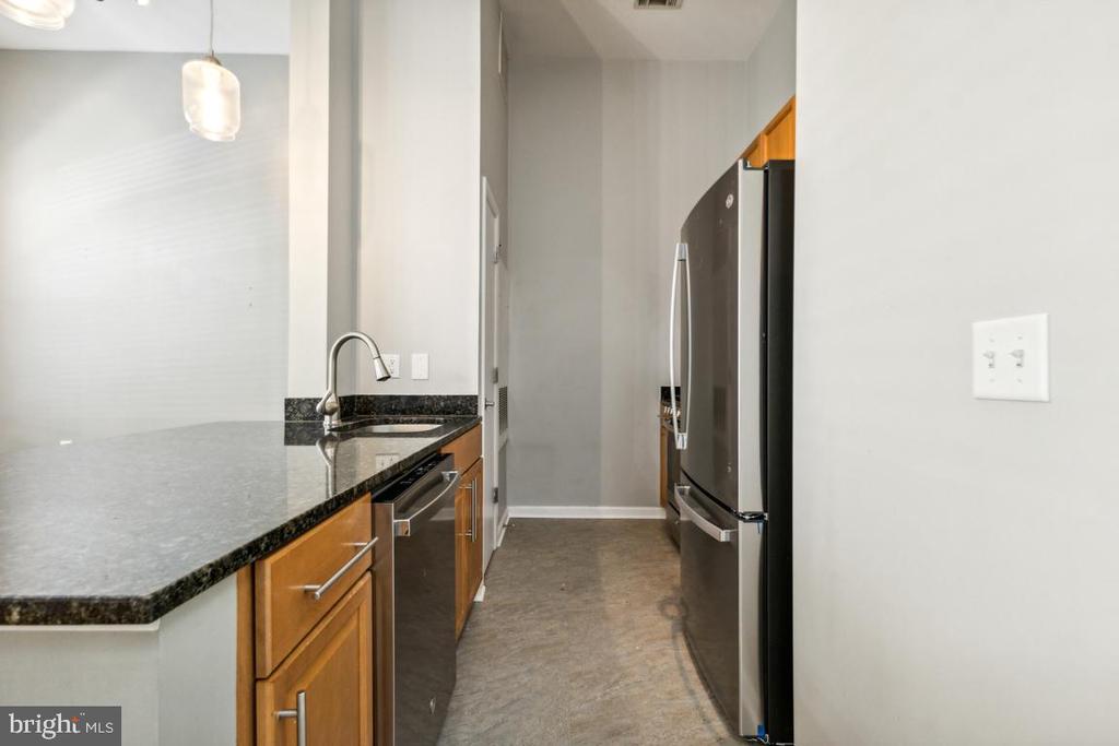 1201 E WEST HIGHWAY 244