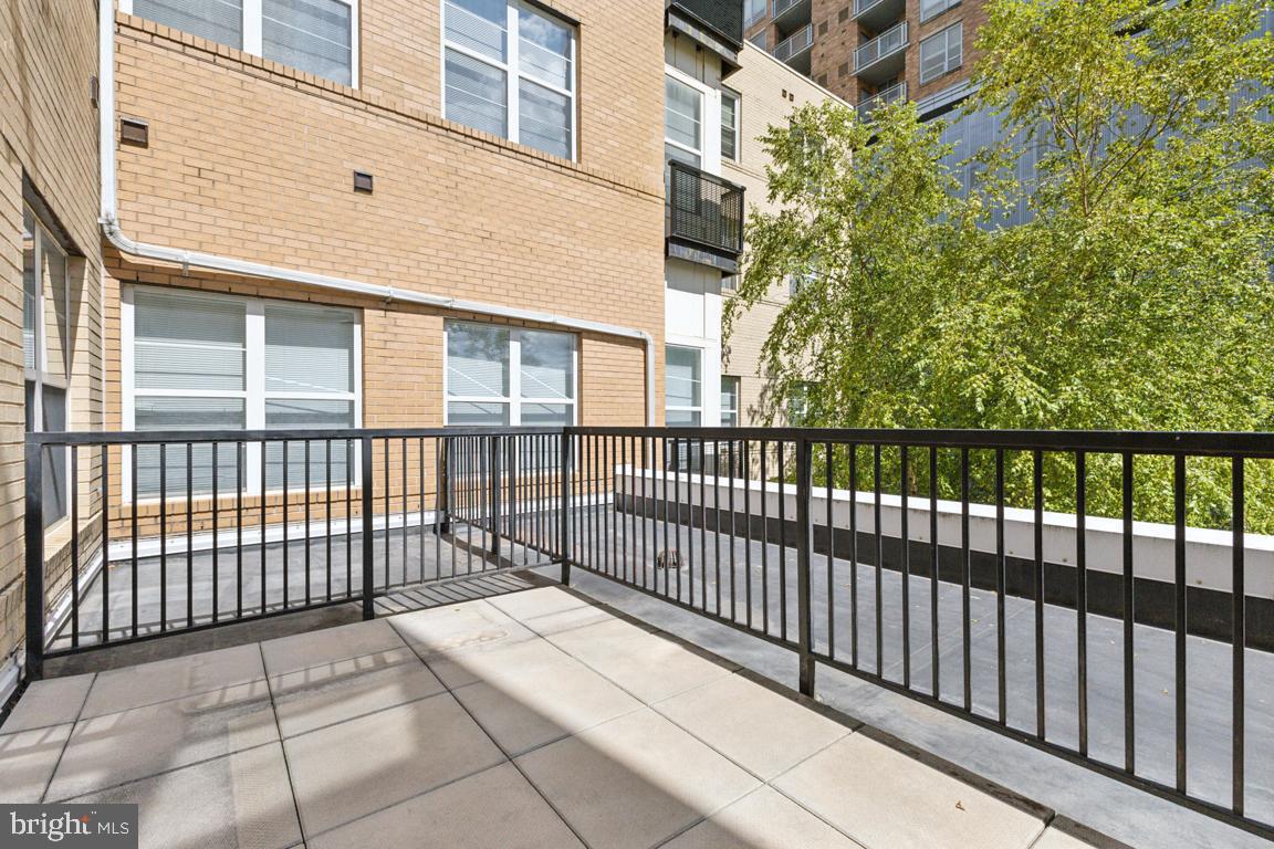 1201 E WEST HIGHWAY 244