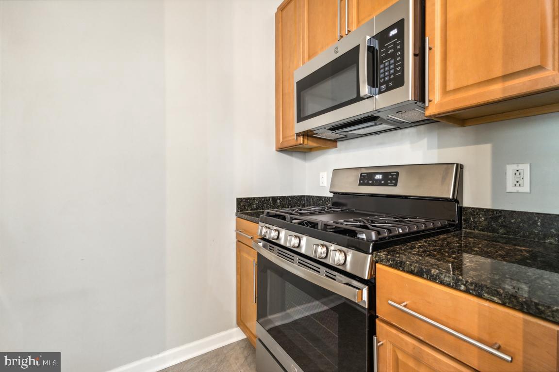 1201 E WEST HIGHWAY 244