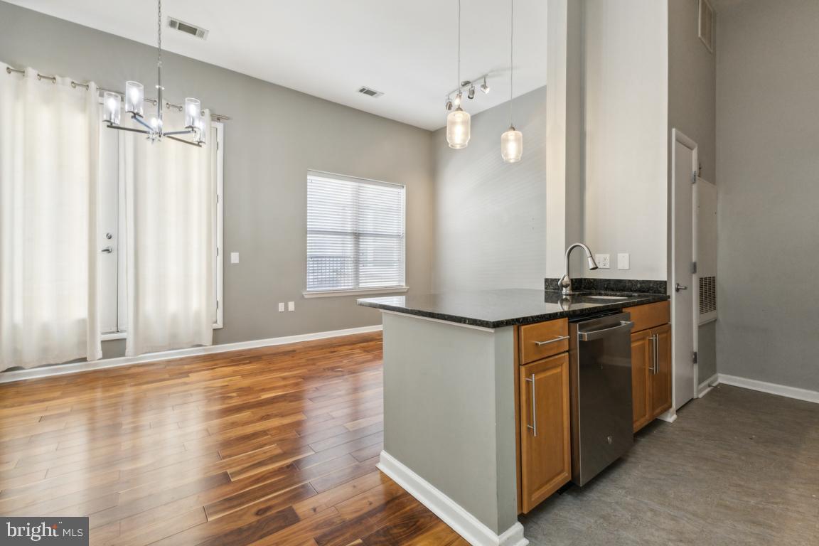 1201 E WEST HIGHWAY 244