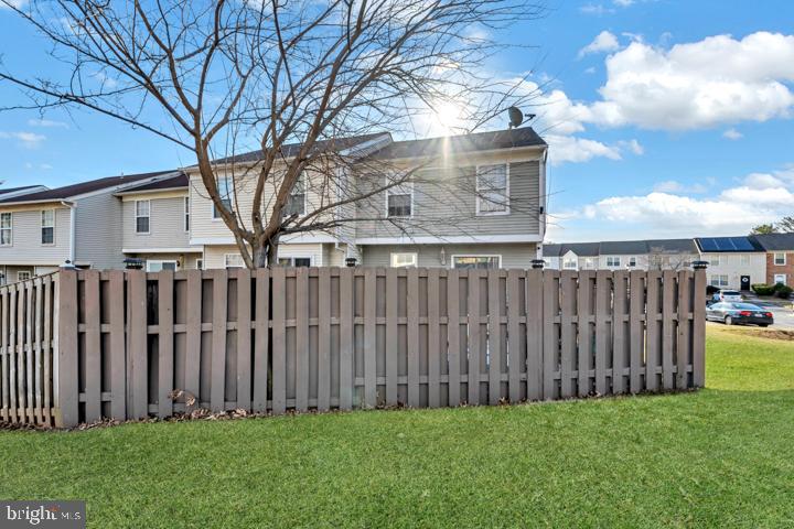 16 Applegrath Ct