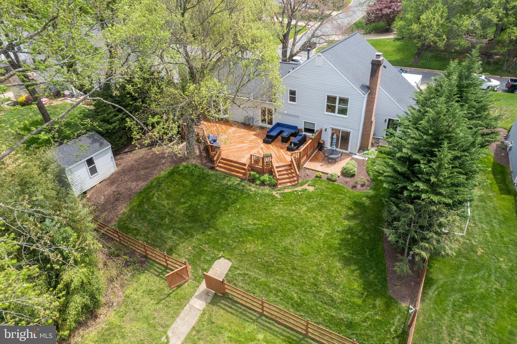 9037 Wandering Trail Dr