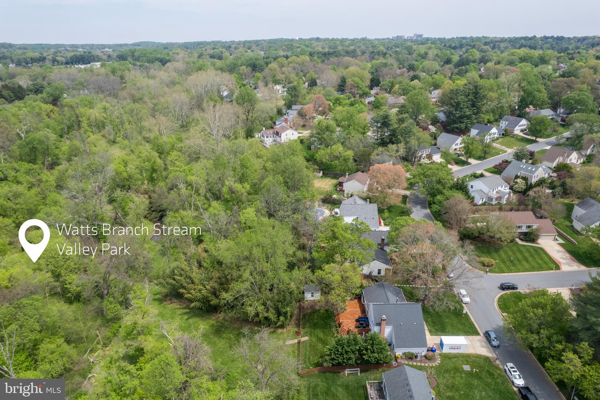 9037 Wandering Trail Dr