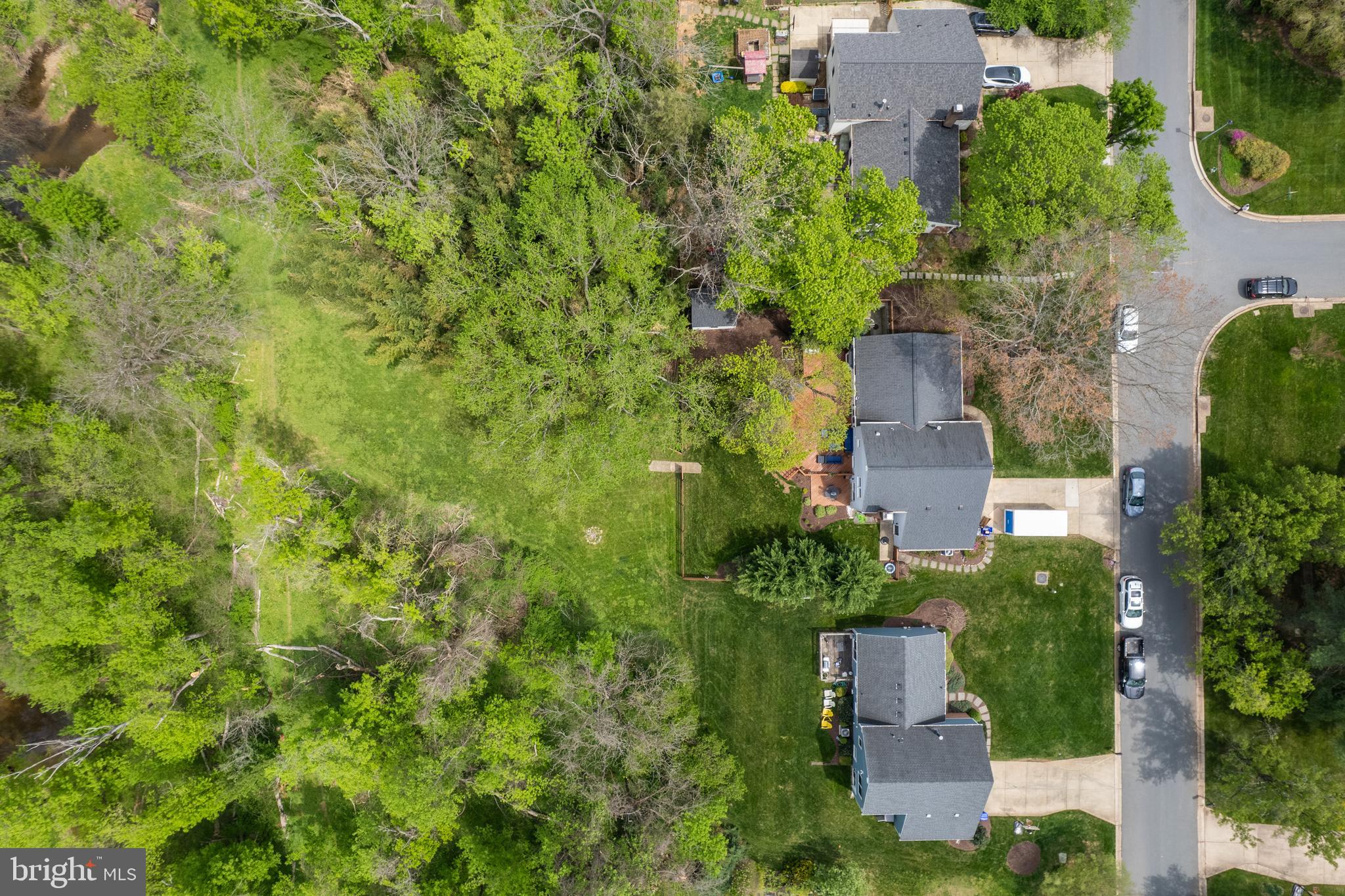 9037 Wandering Trail Dr