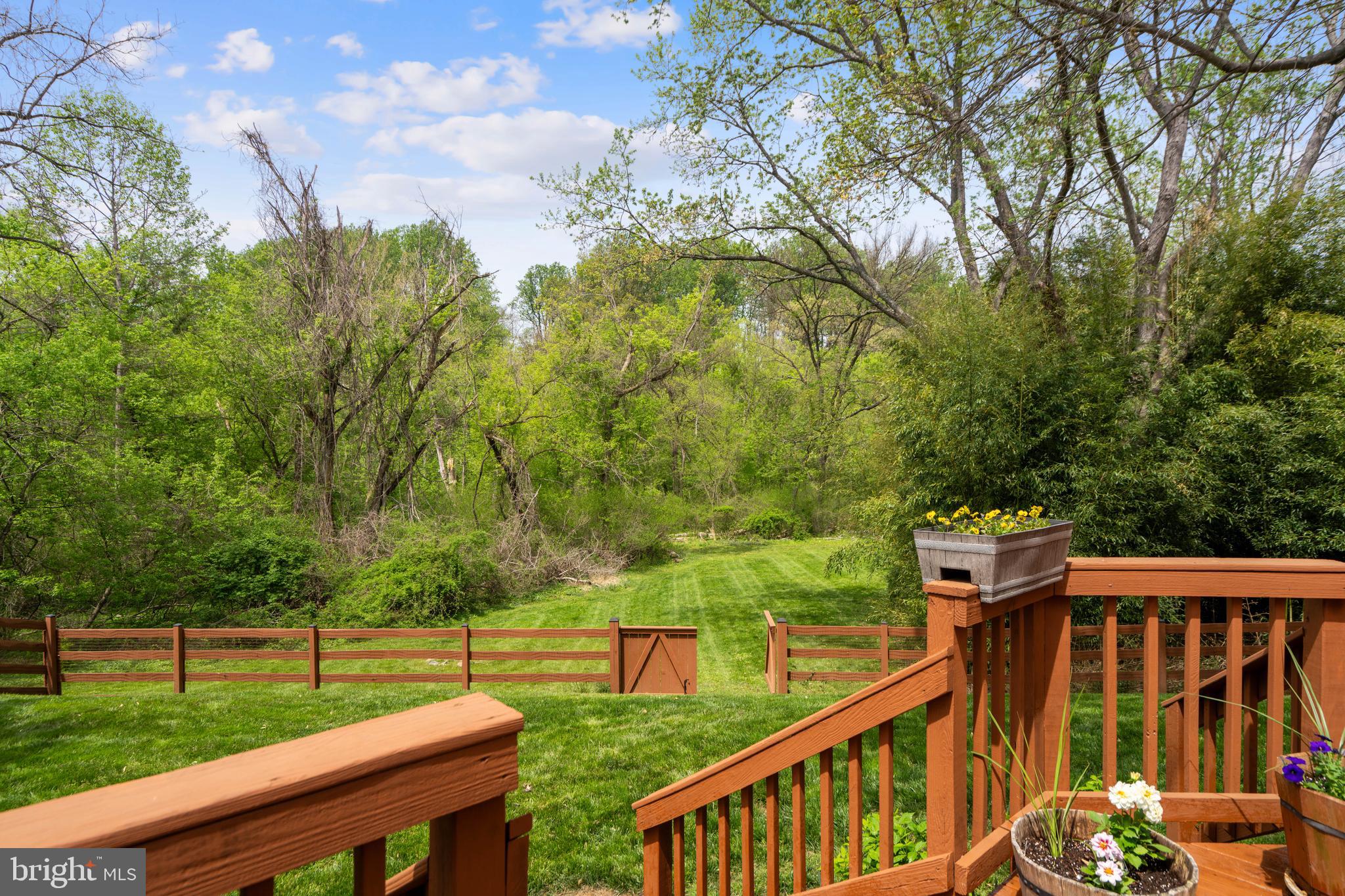 9037 Wandering Trail Dr