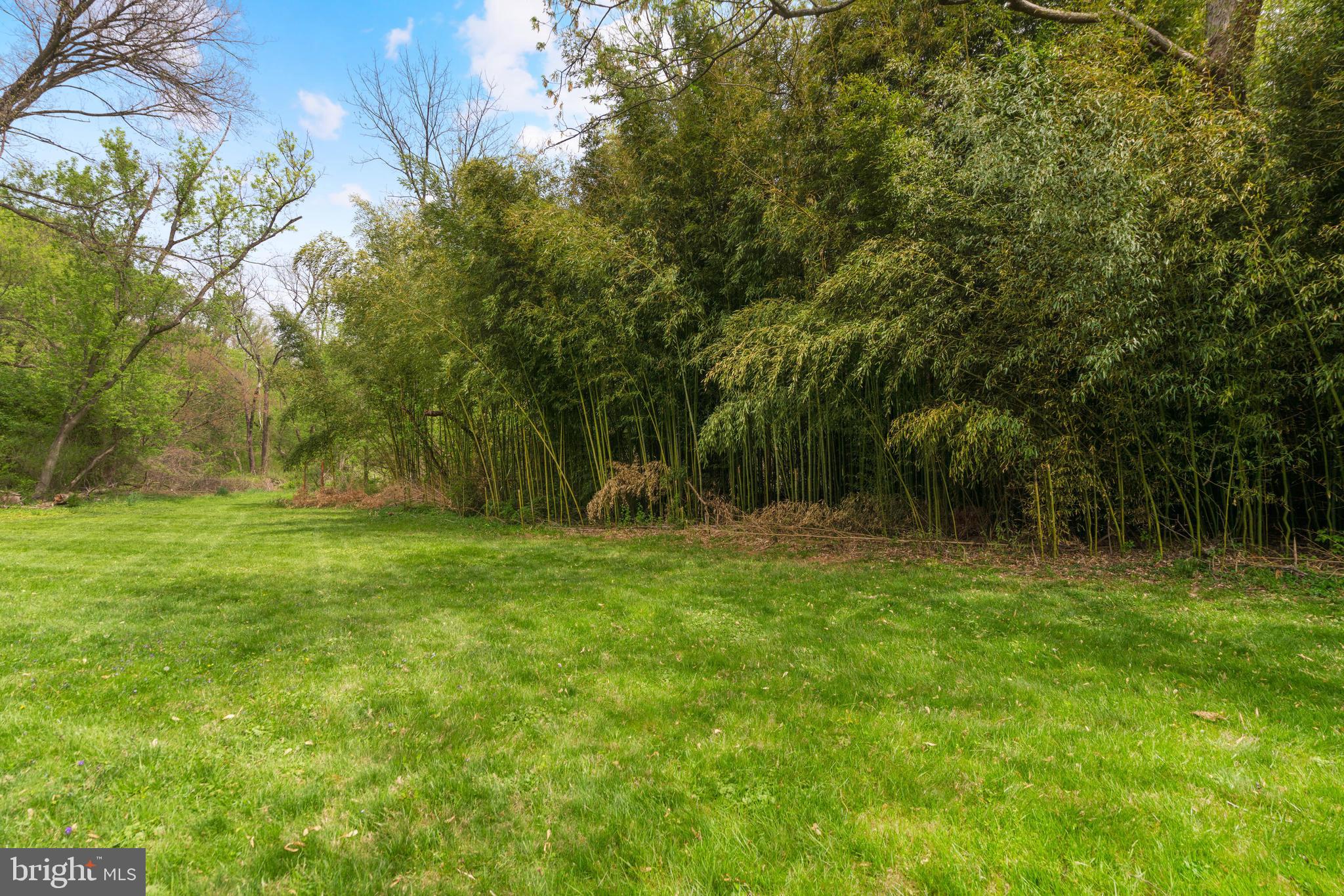 9037 Wandering Trail Dr
