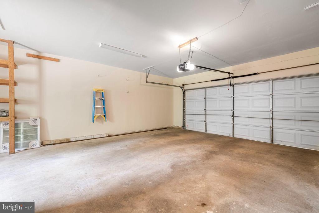 12125 PAWNEE DRIVE