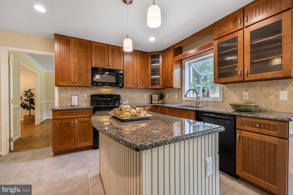 12125 PAWNEE DRIVE
