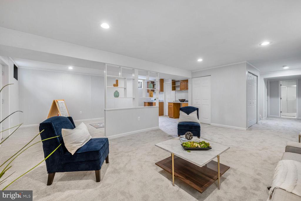 12125 PAWNEE DRIVE