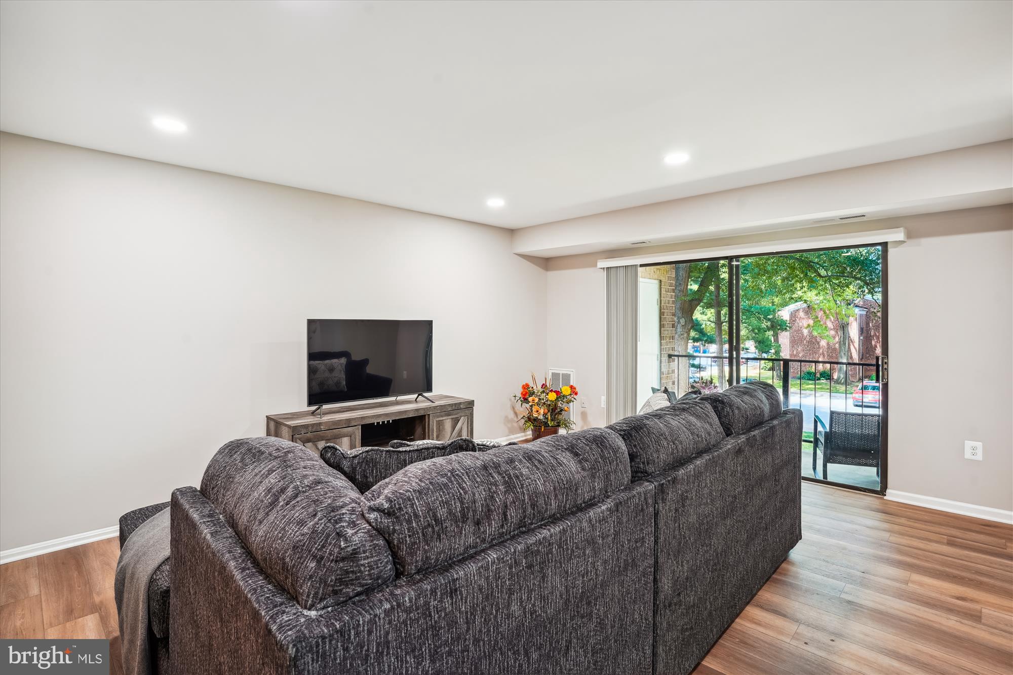 820 QUINCE ORCHARD BOULEVARD 102