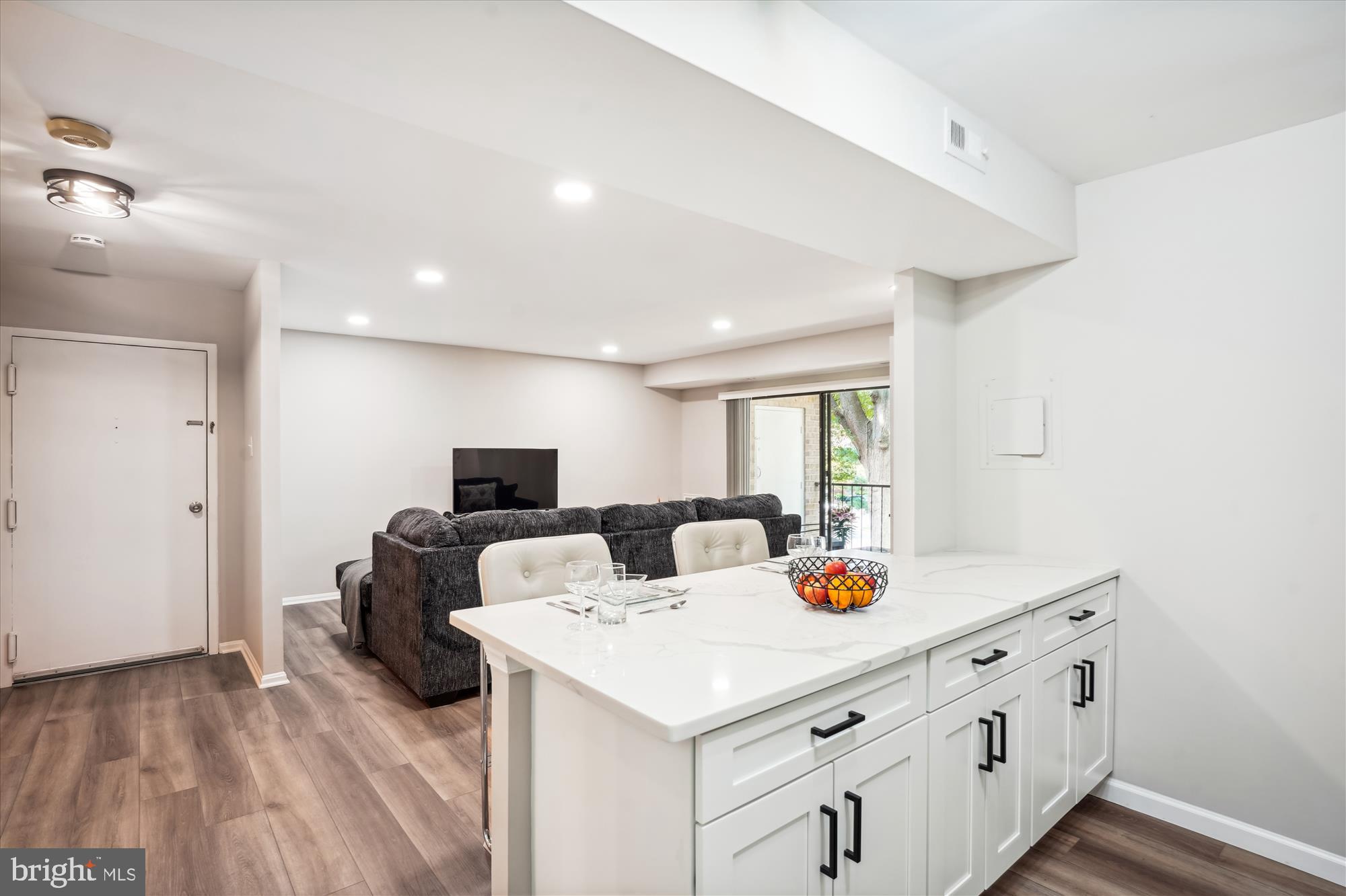 820 QUINCE ORCHARD BOULEVARD 102