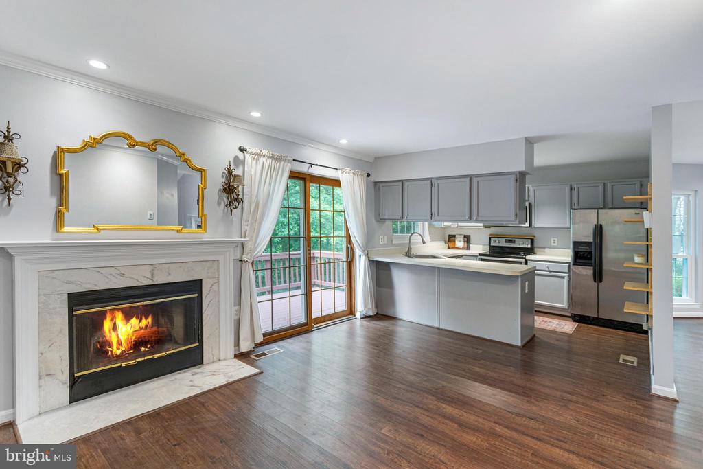 1651 Hugo Cir