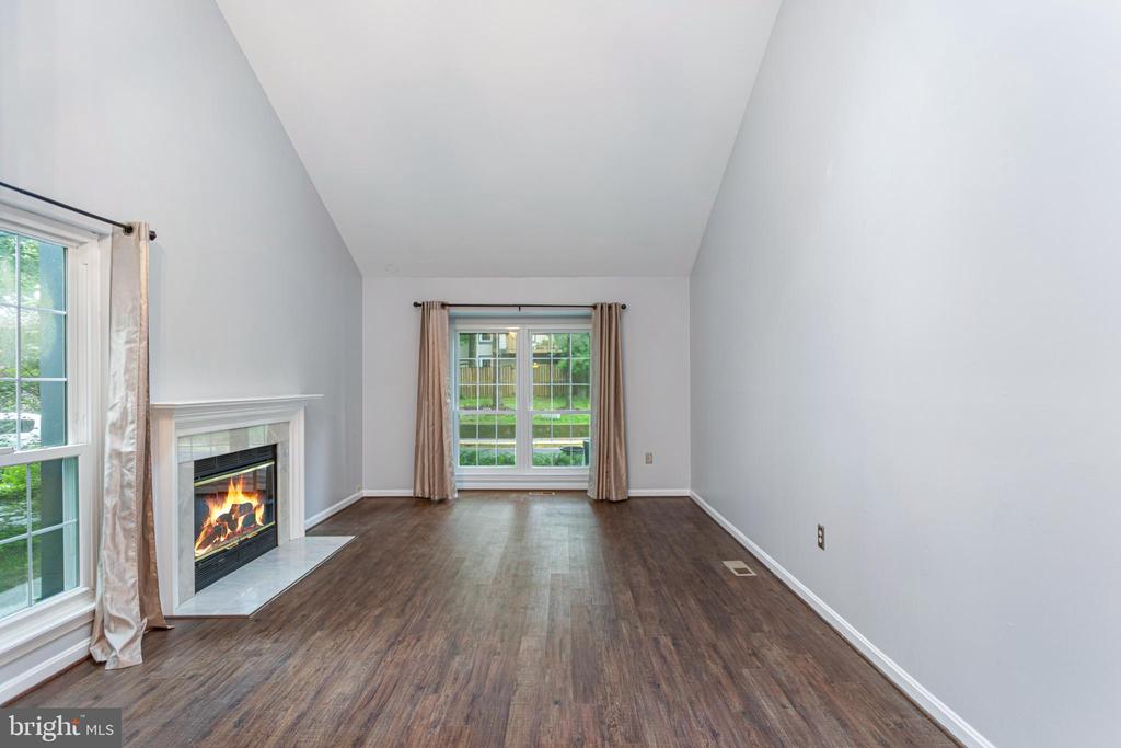 1651 Hugo Cir
