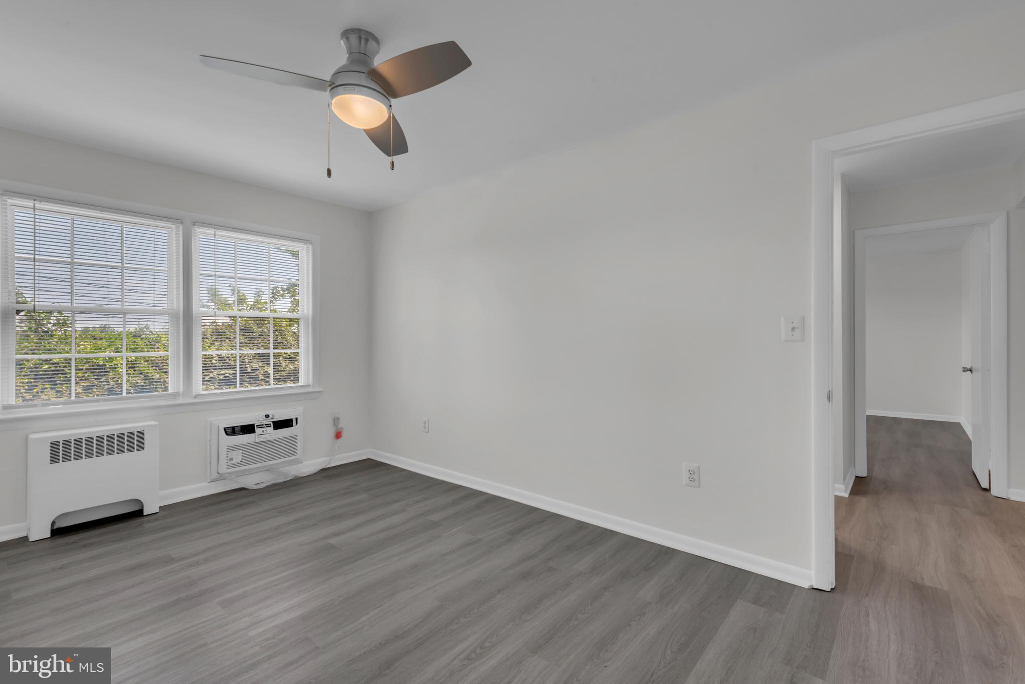 135 TALBOTT STREET 135