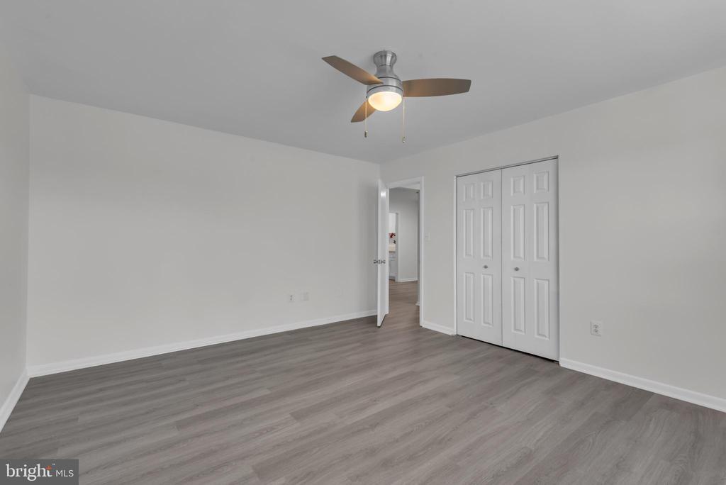 135 TALBOTT STREET 135
