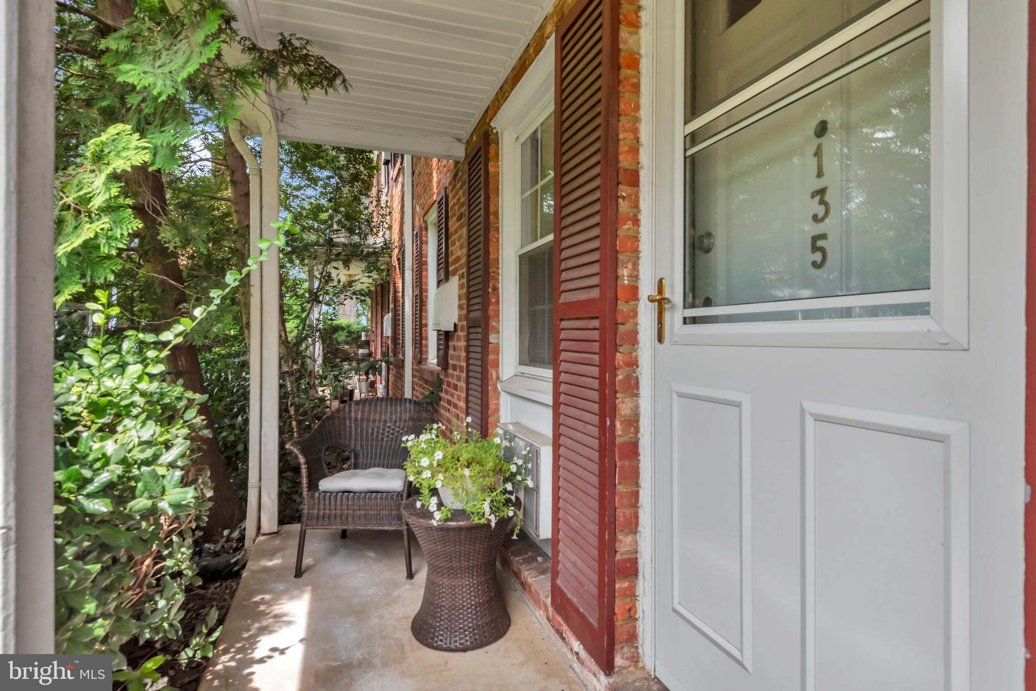 135 TALBOTT STREET 135