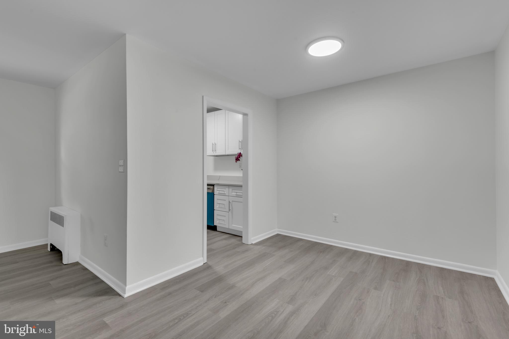 135 TALBOTT STREET 135