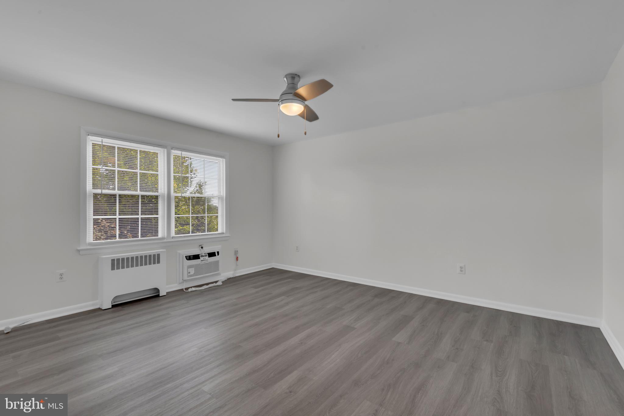 135 TALBOTT STREET 135