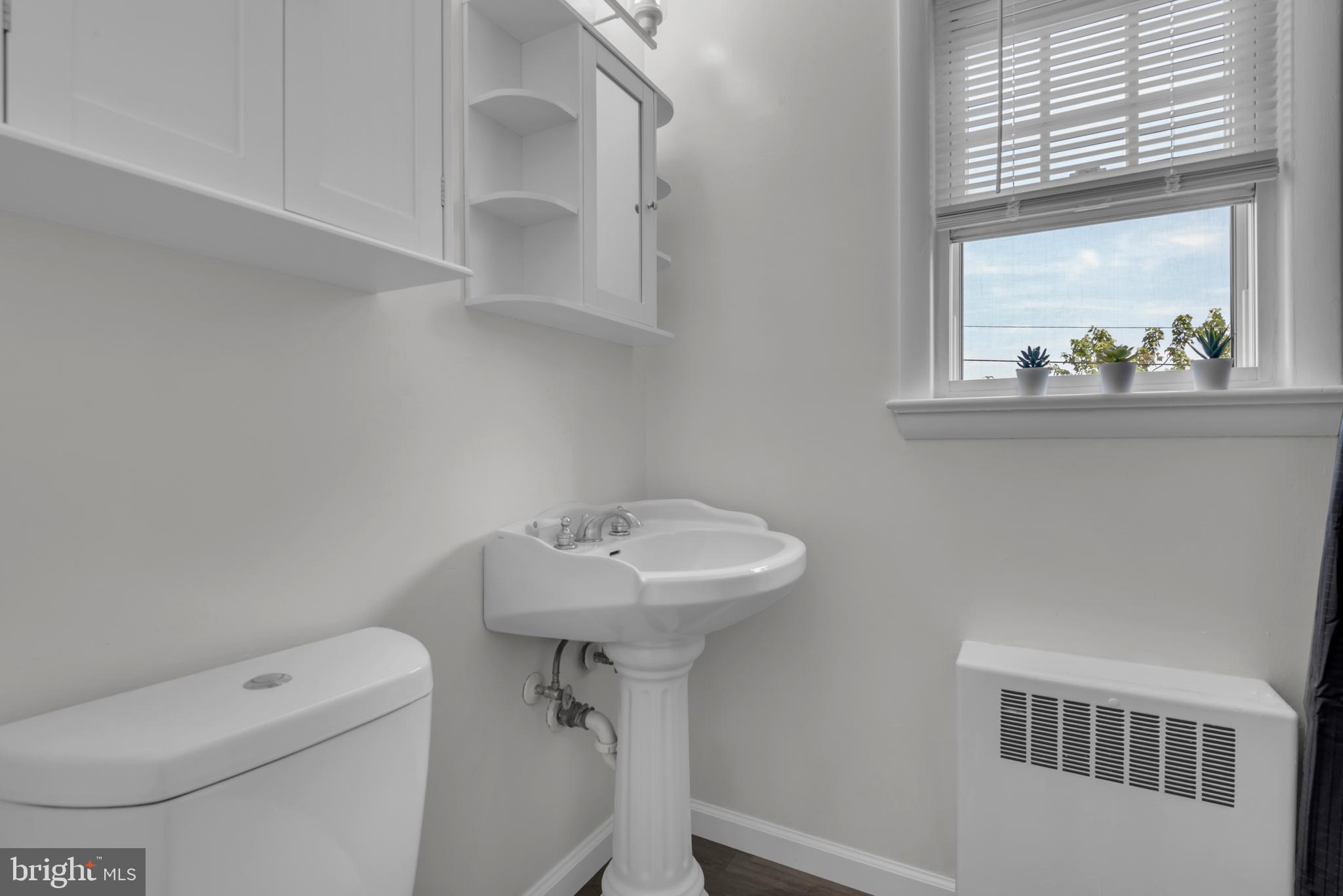 135 TALBOTT STREET 135