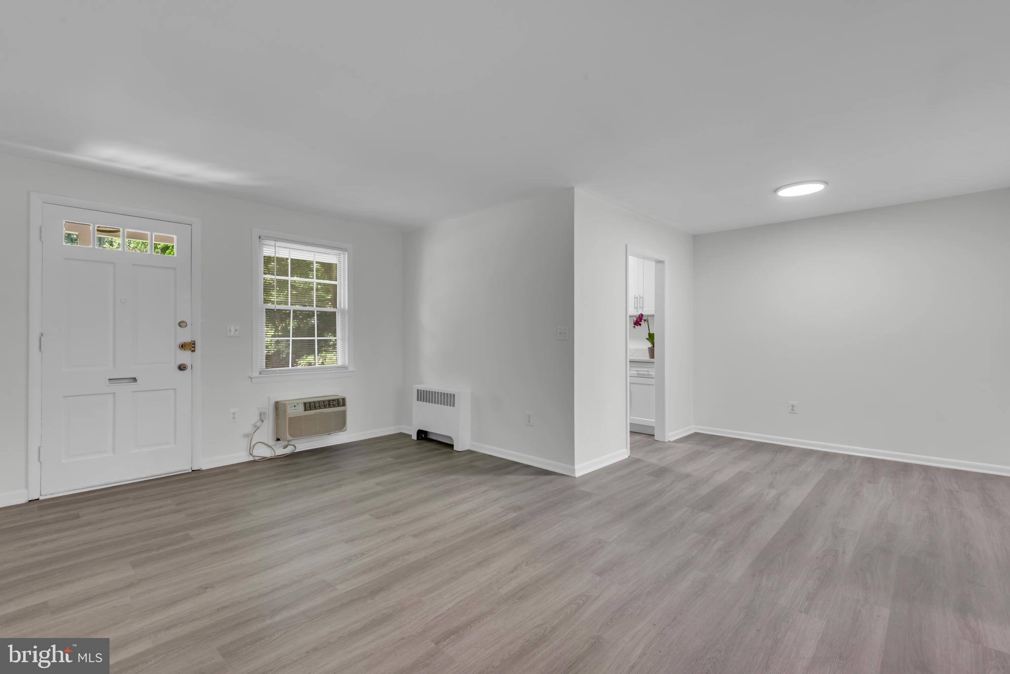 135 TALBOTT STREET 135