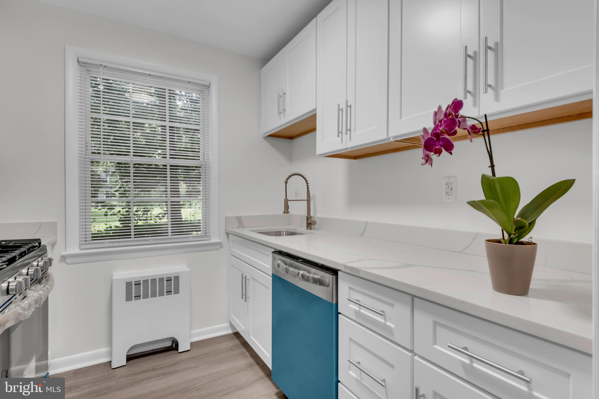 135 TALBOTT STREET 135