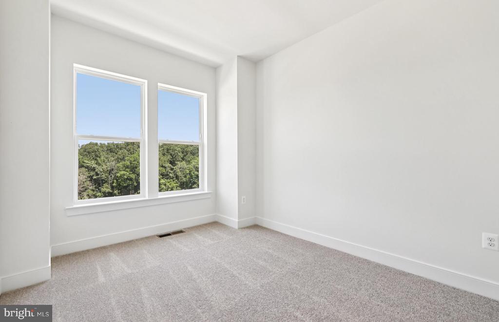 14426 LEAFHOPPER DRIVE