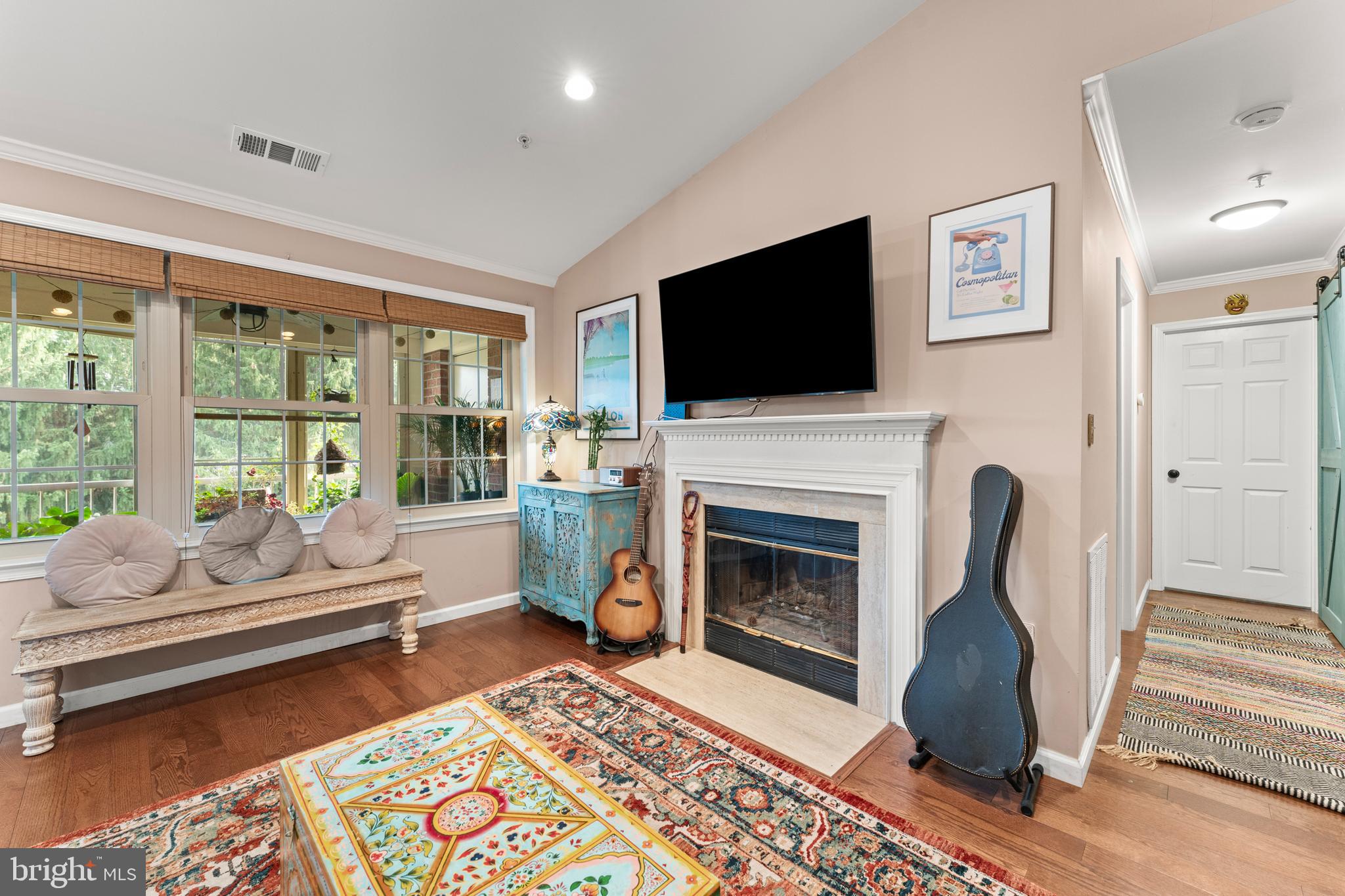 800 AMBER TREE COURT 303