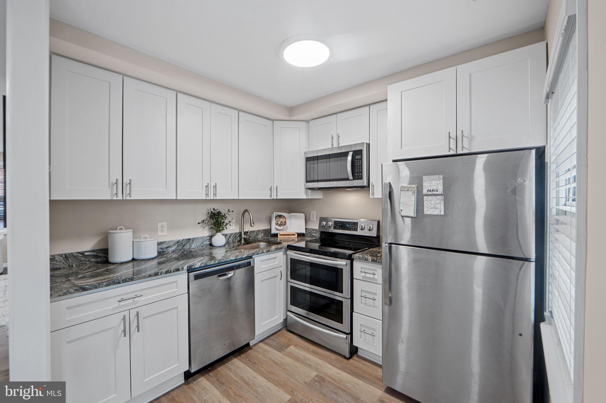 881 AZALEA DRIVE 24-881