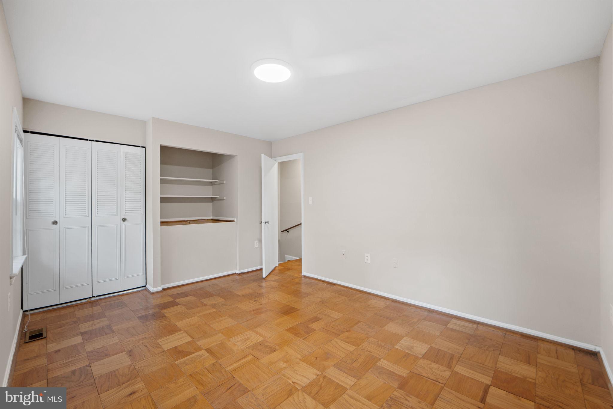 881 AZALEA DRIVE 24-881
