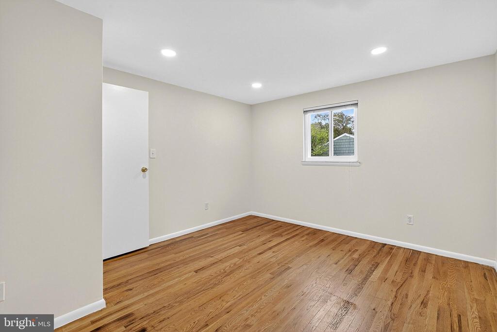 12805 BROADMORE ROAD