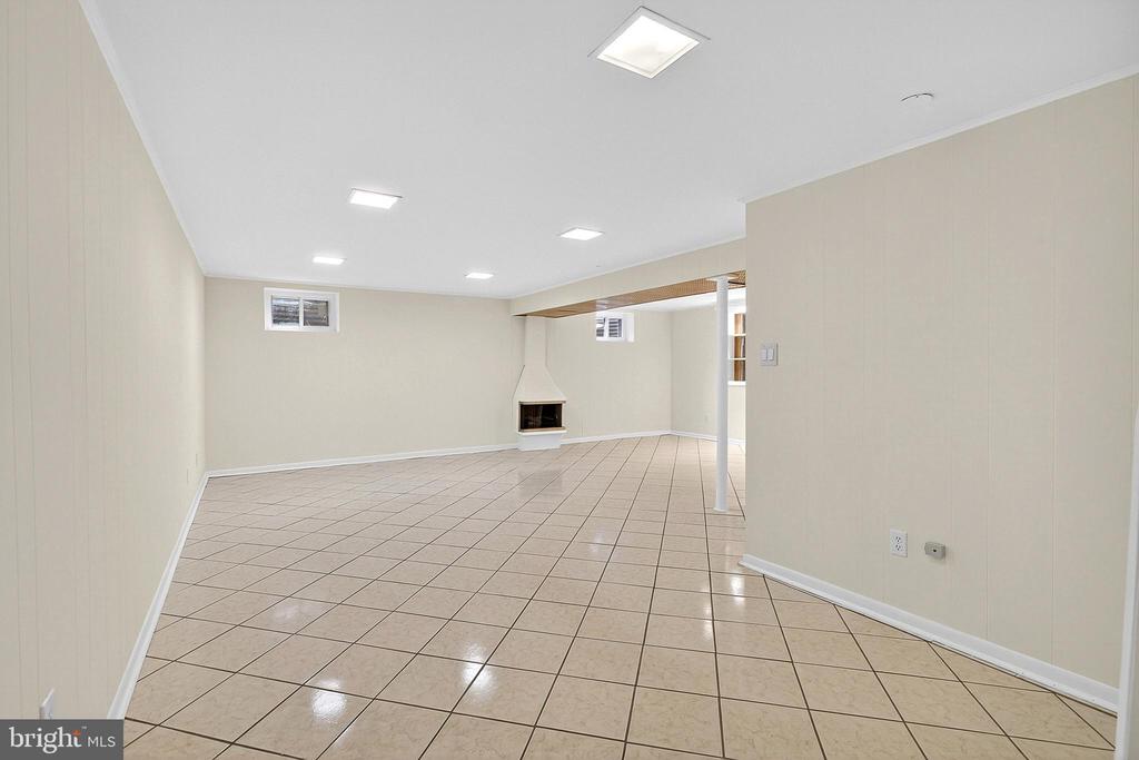 12805 BROADMORE ROAD