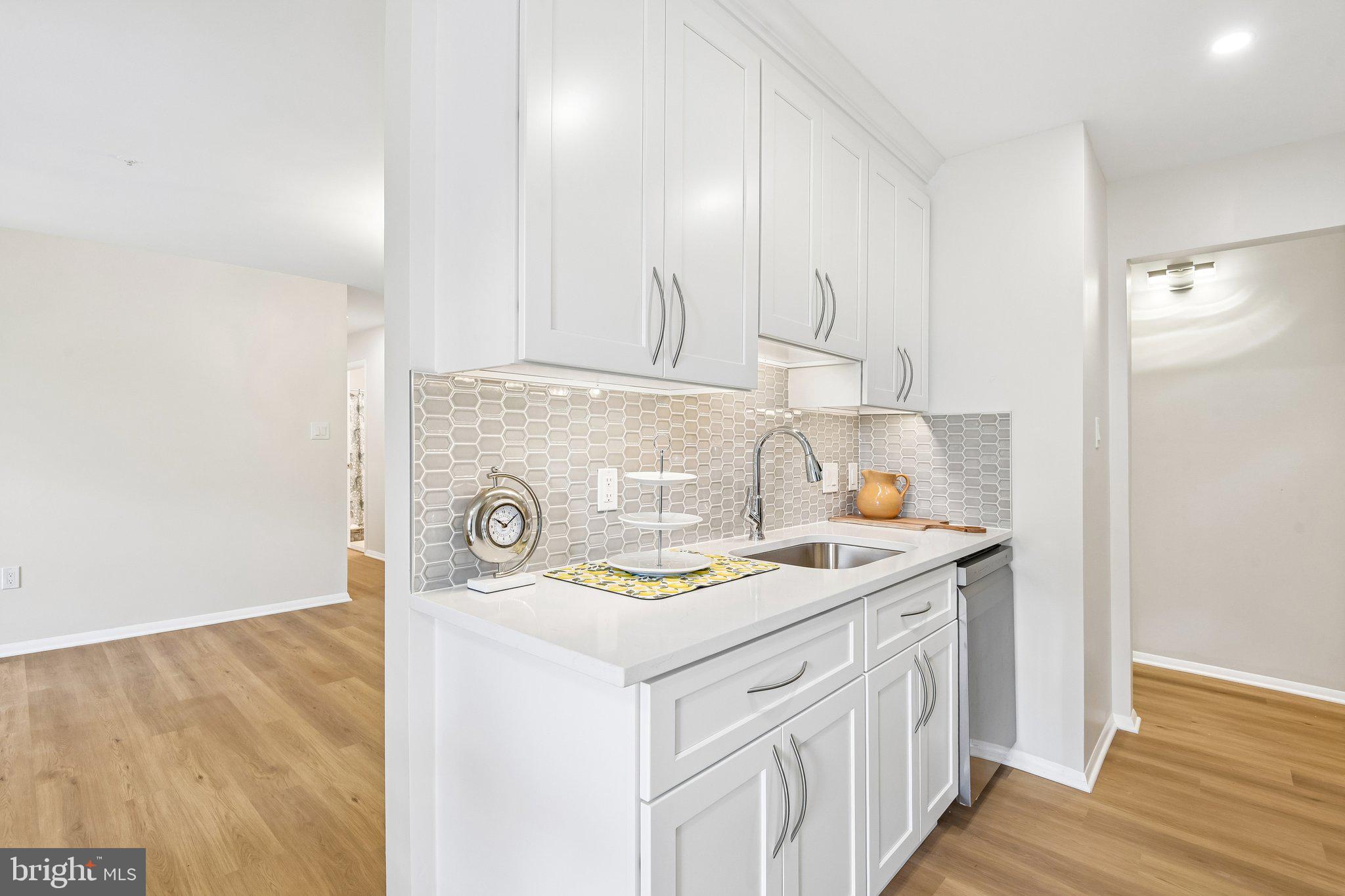 18503 SWEET AUTUMN DRIVE 303