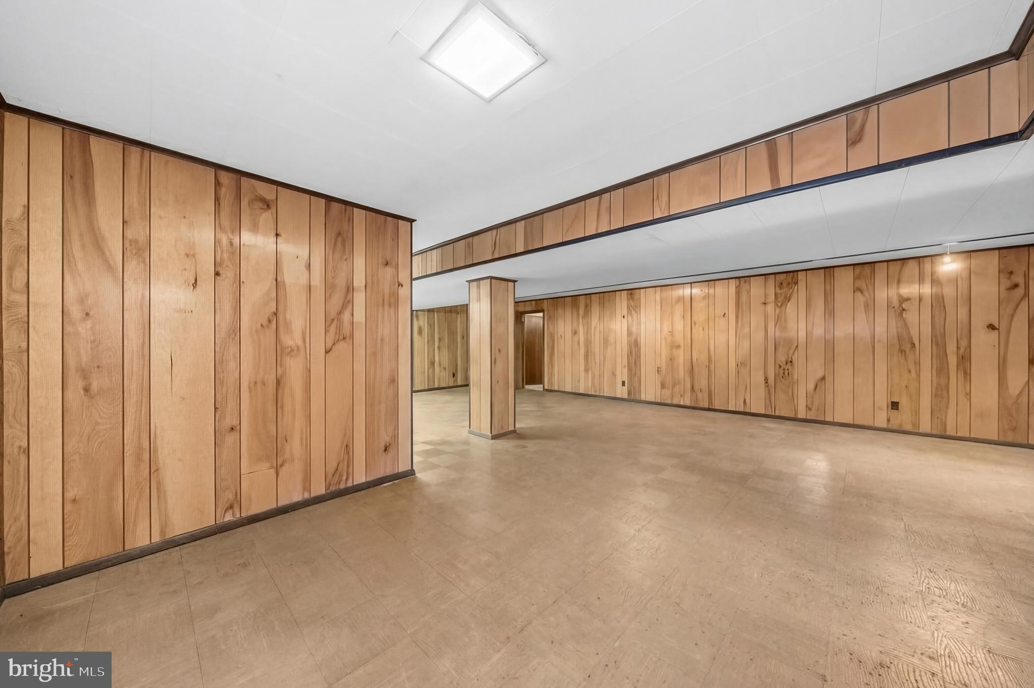 4037 OLNEY LAYTONSVILLE ROAD