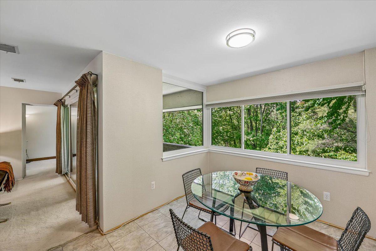 401 CHRISTOPHER AVENUE 33