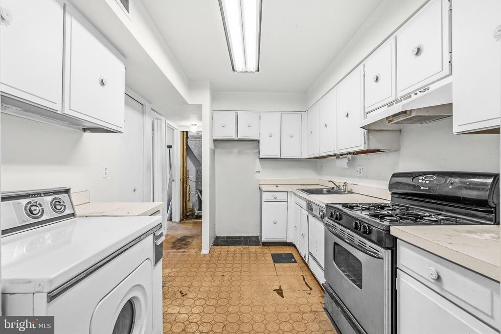 2103 WALSH VIEW TERRACE Unit: 102