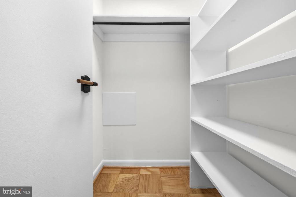 2103 WALSH VIEW TERRACE Unit: 102