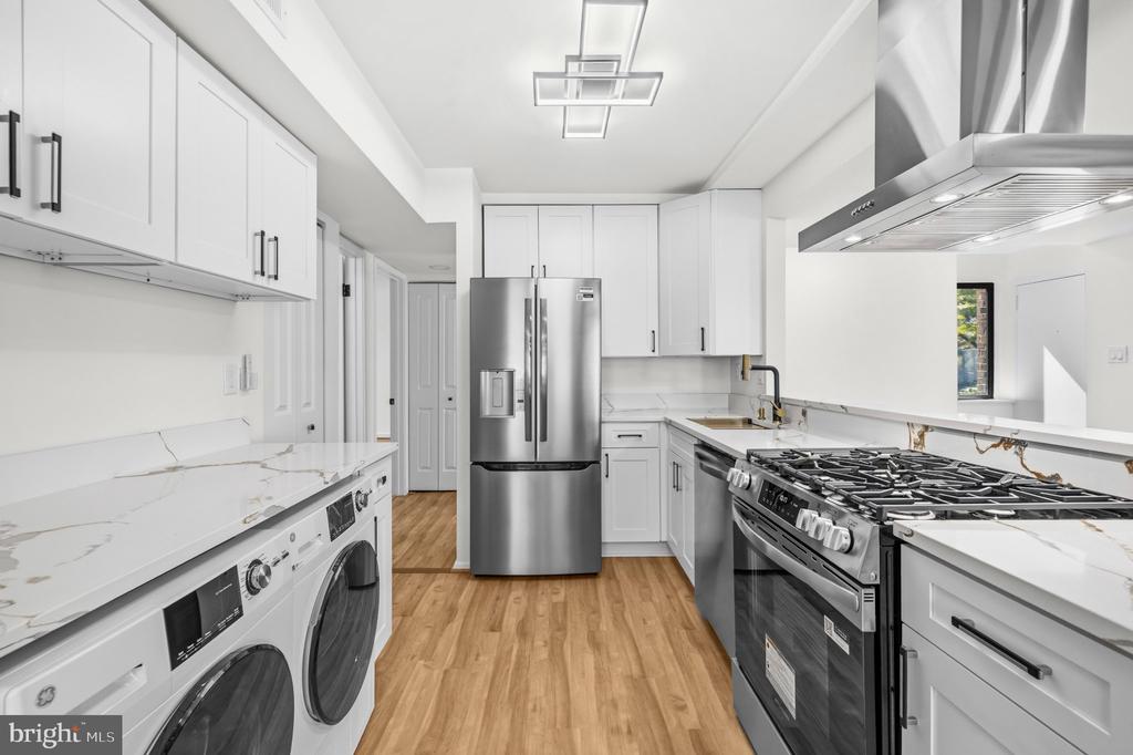 2103 WALSH VIEW TERRACE Unit: 102
