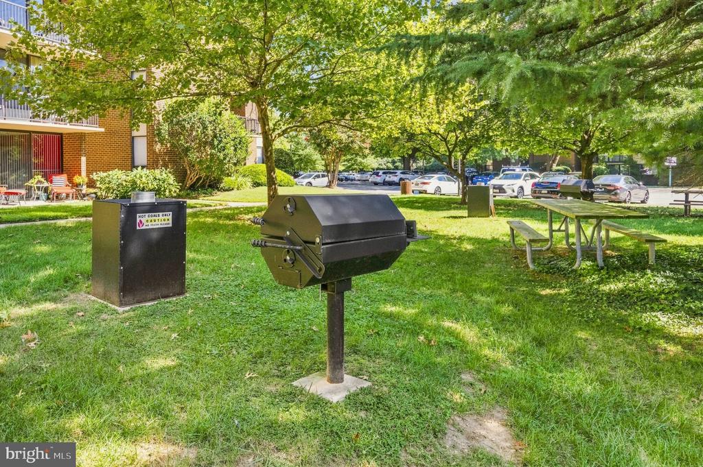 2103 WALSH VIEW TERRACE Unit: 102