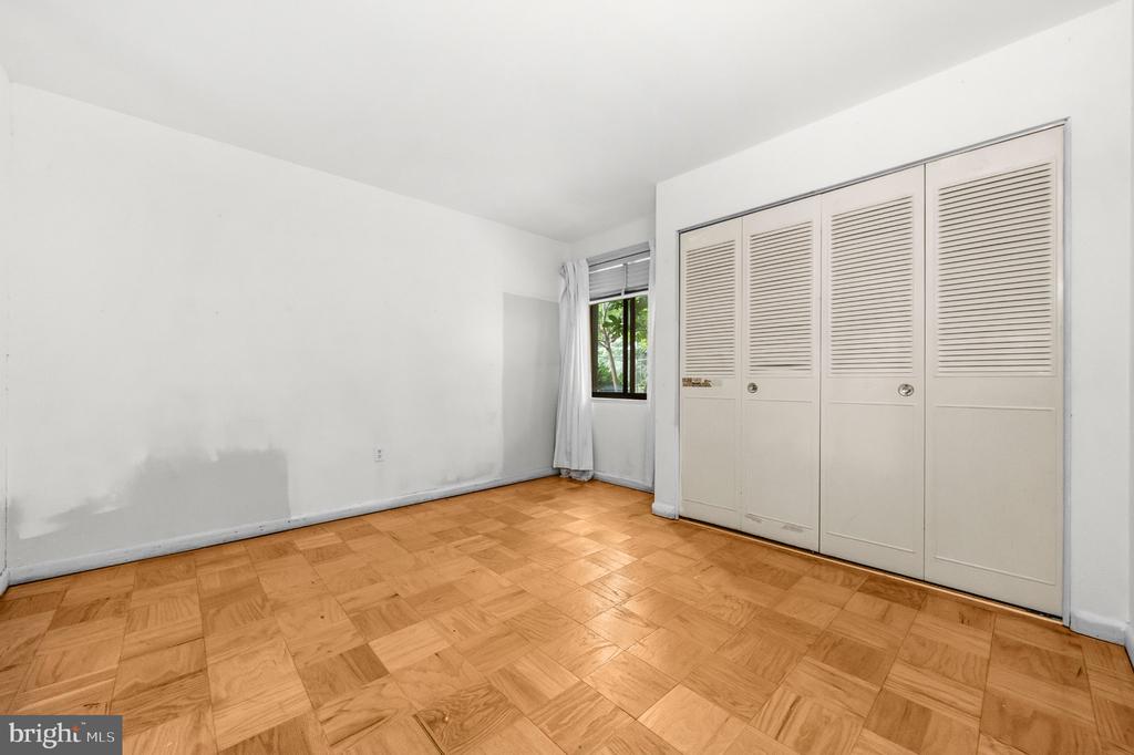 2103 WALSH VIEW TERRACE Unit: 102