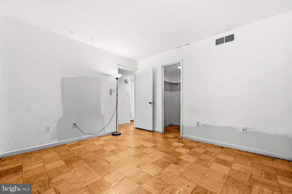 2103 WALSH VIEW TERRACE Unit: 102