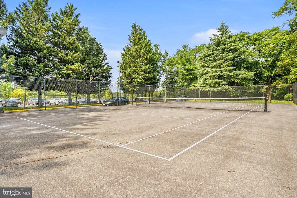 2103 WALSH VIEW TERRACE Unit: 102