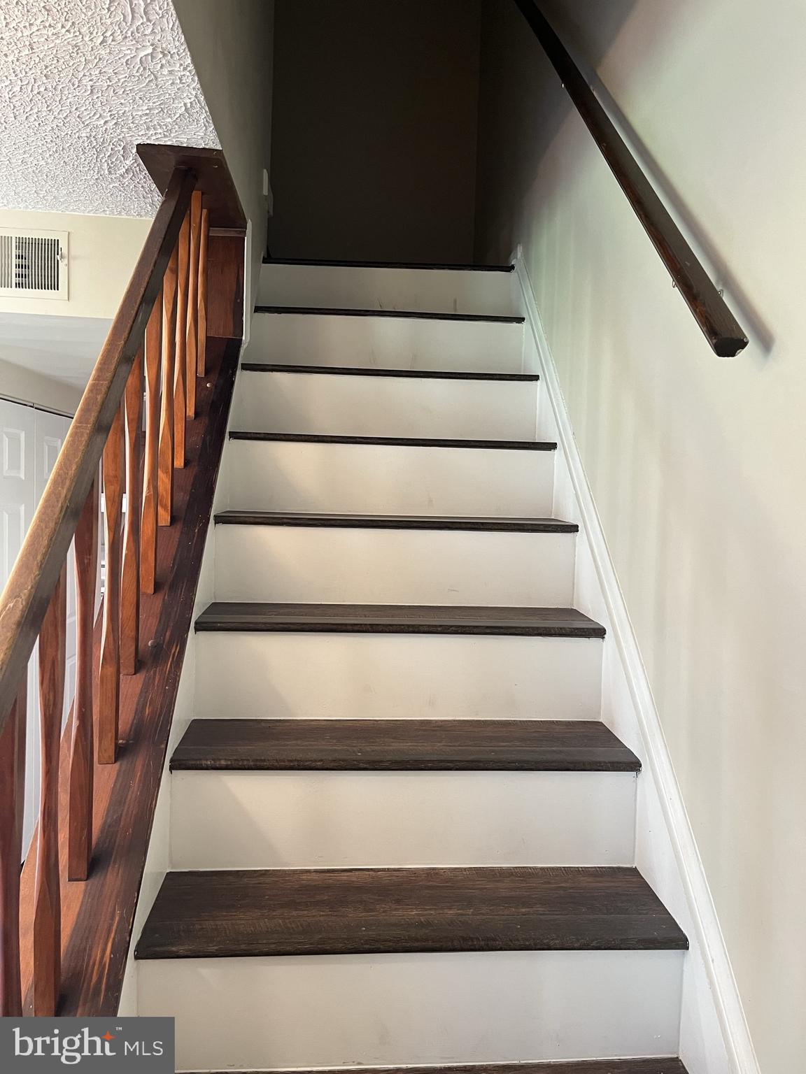 66 CABLE HOLLOW WAY #37-2