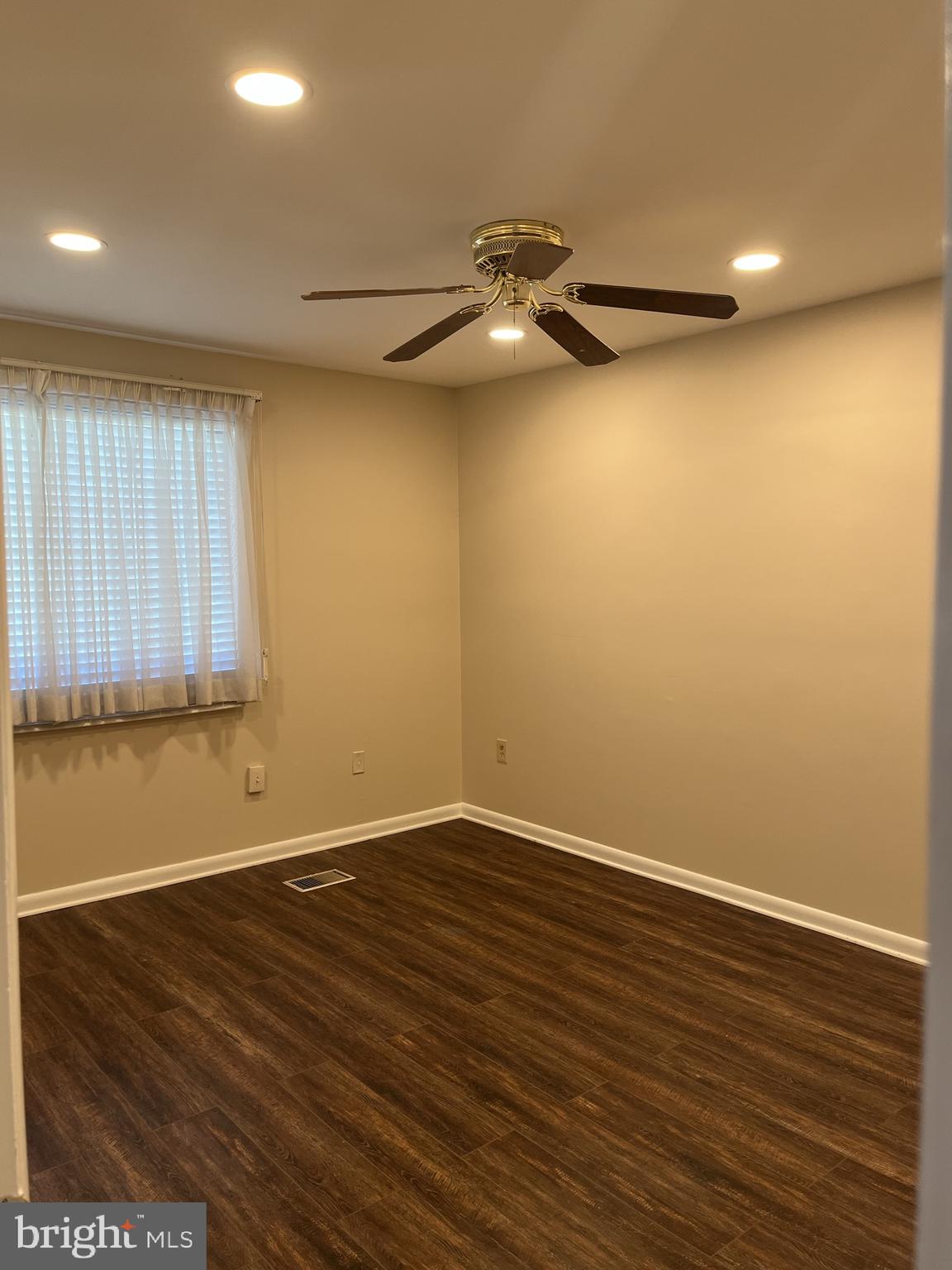 66 CABLE HOLLOW WAY #37-2
