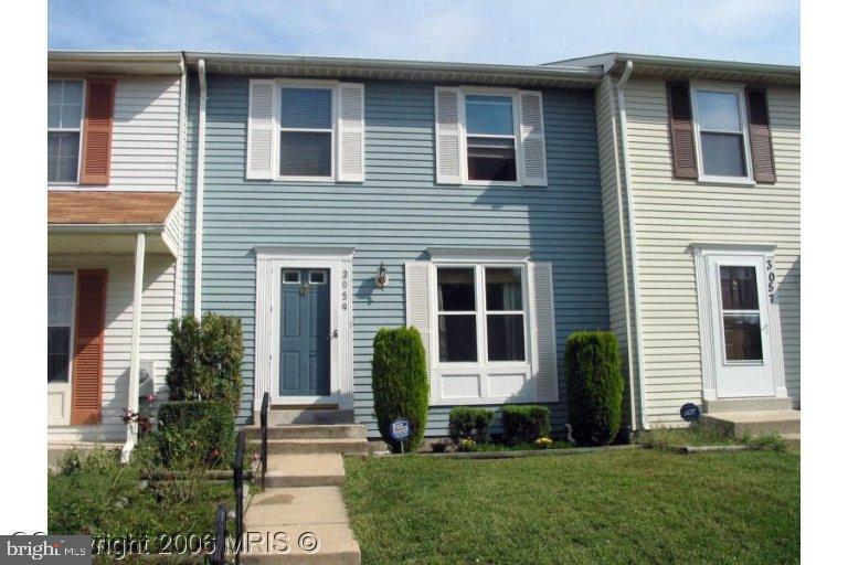3059 New Oak Ln