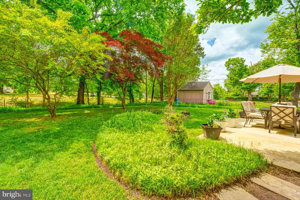 12303 Stafford Ln