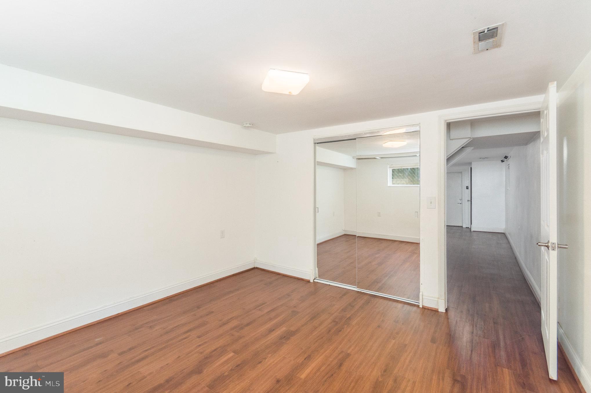 8710 W Fort Foote Ter