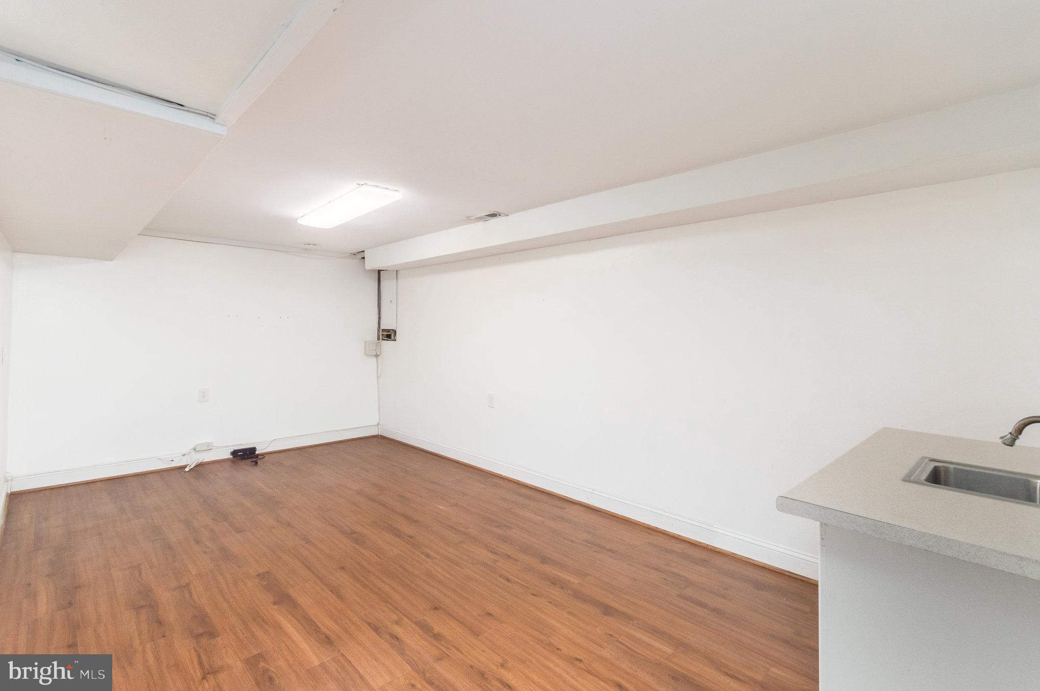 8710 W Fort Foote Ter